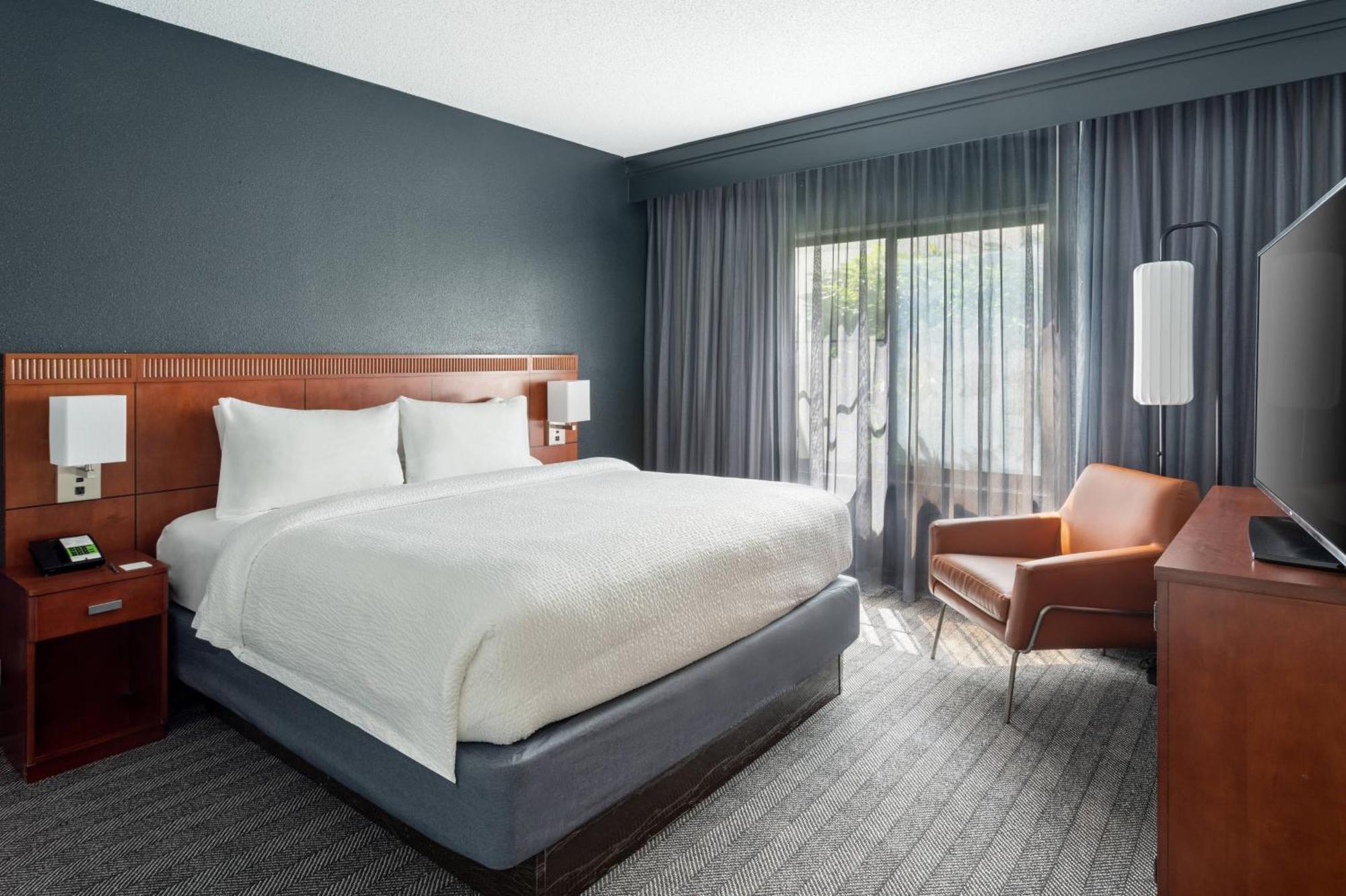 Courtyard By Marriott West Palm Beach Bagian luar foto